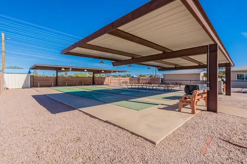 Dreamland Villa in Mesa, Arizona